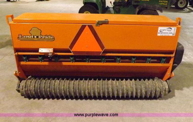 image for item H7233 Land Pride Solid Stand PS1572 seeder