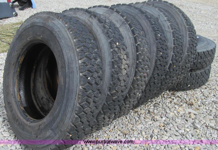 (8) Goodyear G159 unisteel radial truck tires in California, MO Item O9162 sold Purple Wave