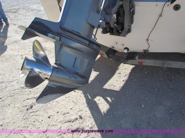 image for item V9432 1997 Cajun 22' fishing boat