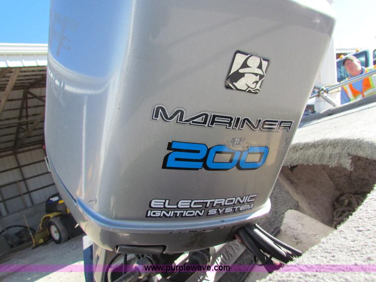 image for item V9432 1997 Cajun 22' fishing boat