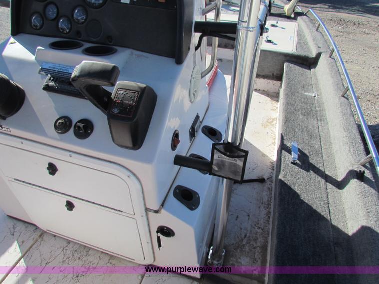 image for item V9432 1997 Cajun 22' fishing boat