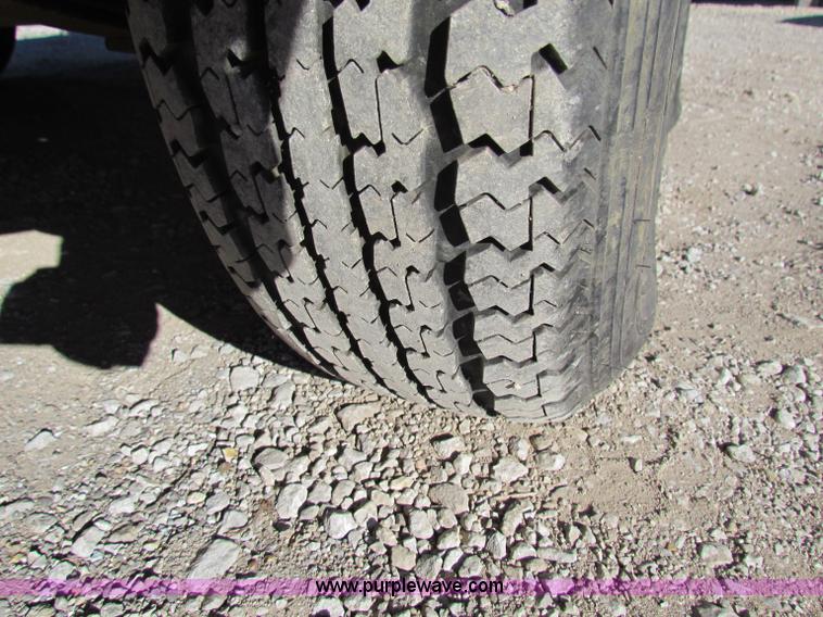 image for item V9432 1997 Cajun 22' fishing boat