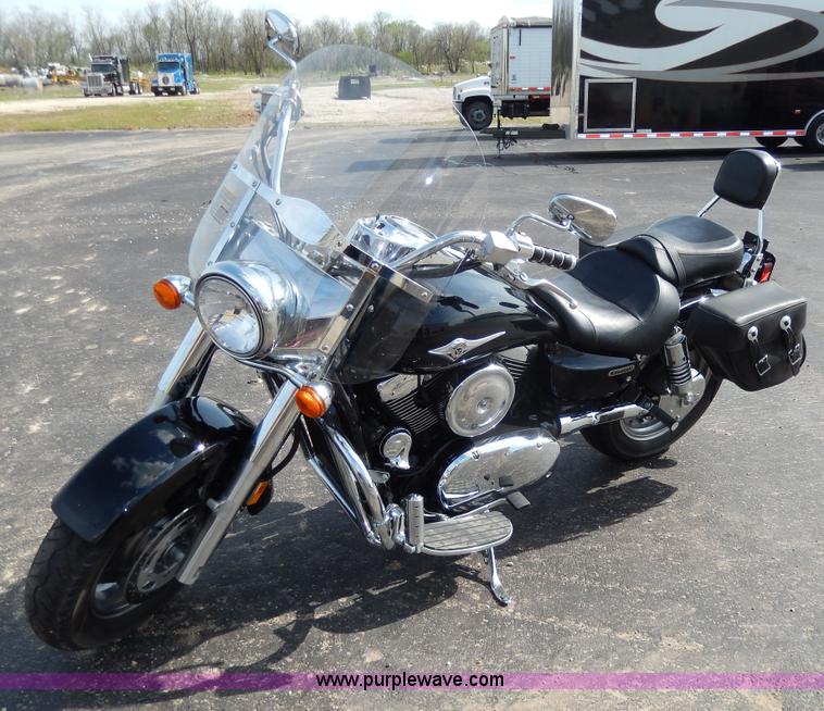 image for item W9776 2005 Kawasaki Vulcan V Classic motorcycle