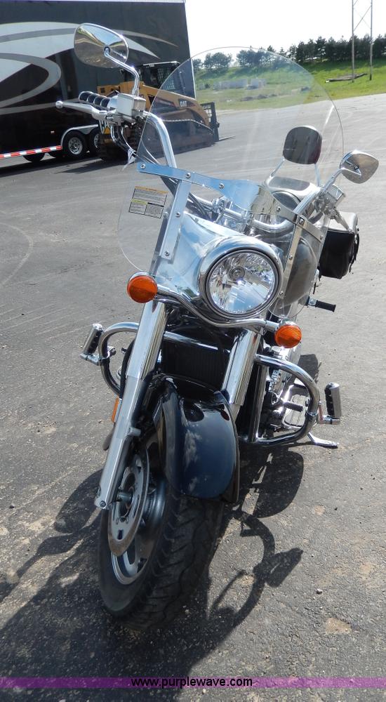 image for item W9776 2005 Kawasaki Vulcan V Classic motorcycle