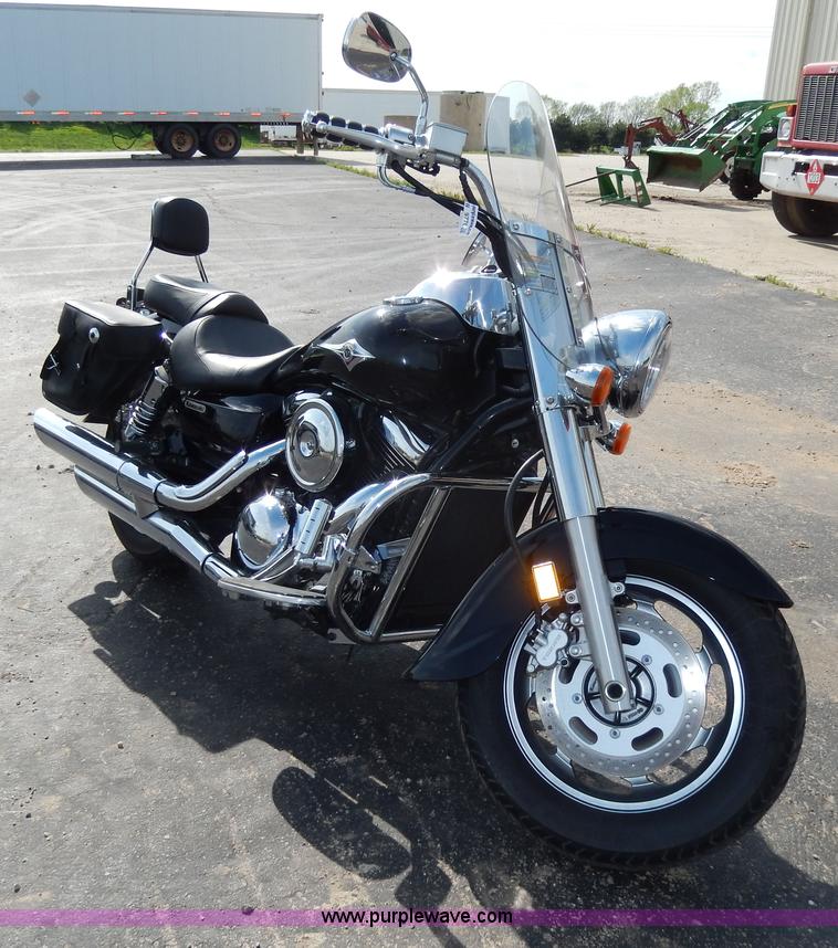 image for item W9776 2005 Kawasaki Vulcan V Classic motorcycle