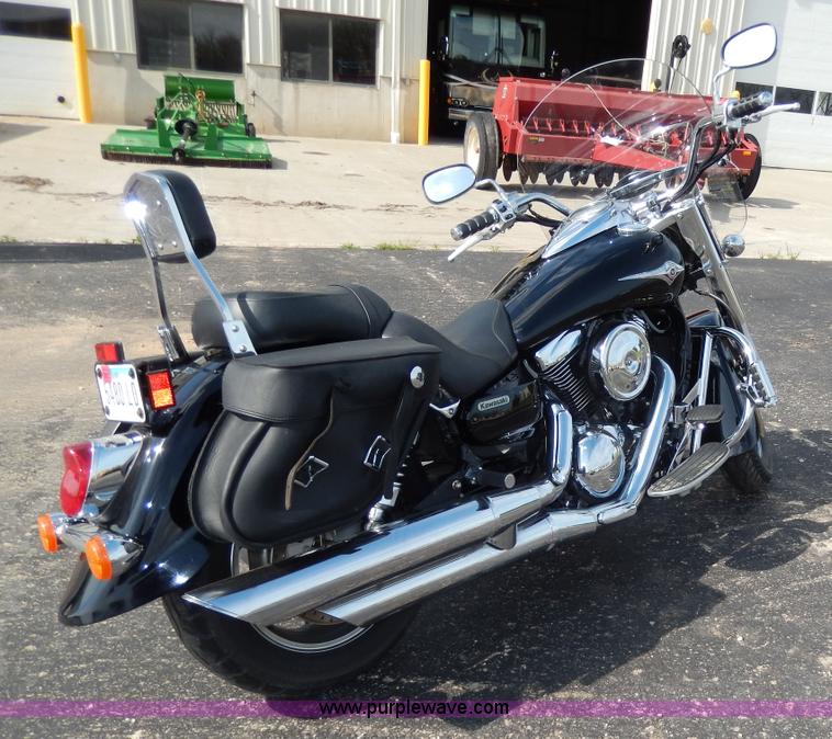 image for item W9776 2005 Kawasaki Vulcan V Classic motorcycle