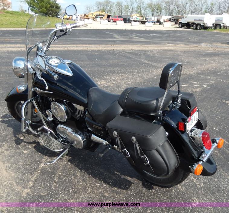 image for item W9776 2005 Kawasaki Vulcan V Classic motorcycle