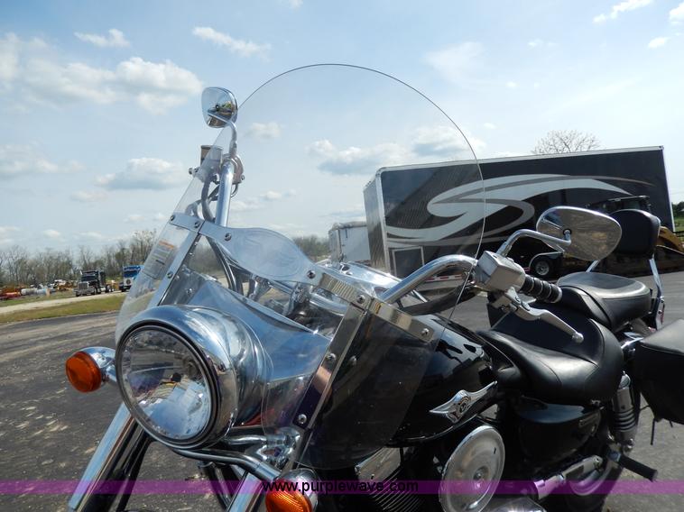 image for item W9776 2005 Kawasaki Vulcan V Classic motorcycle