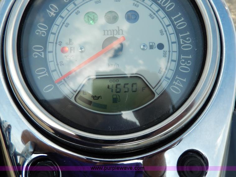 image for item W9776 2005 Kawasaki Vulcan V Classic motorcycle