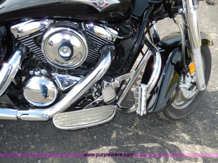 image for item W9776 2005 Kawasaki Vulcan V Classic motorcycle