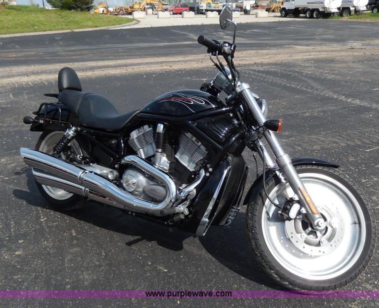 image for item W9777 2005 Harley Davidson Night Rod motorcycle