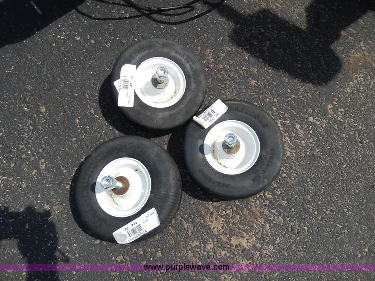 image for item W9780 2000 Bush Hog TDM-11 turf mower