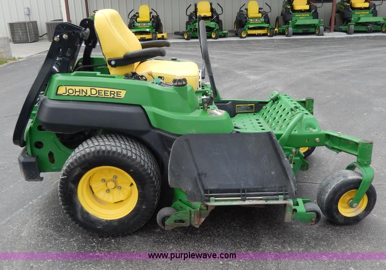 image for item W9830 2010 John Deere Z925A ZTR lawn mower