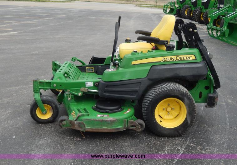 image for item W9830 2010 John Deere Z925A ZTR lawn mower