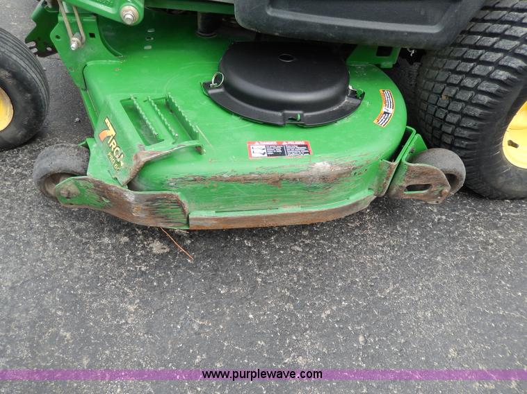 image for item W9830 2010 John Deere Z925A ZTR lawn mower