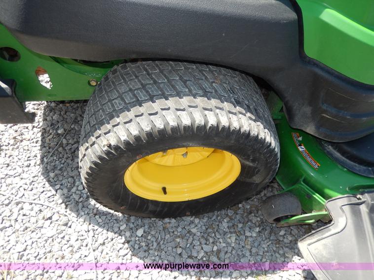 image for item W9830 2010 John Deere Z925A ZTR lawn mower