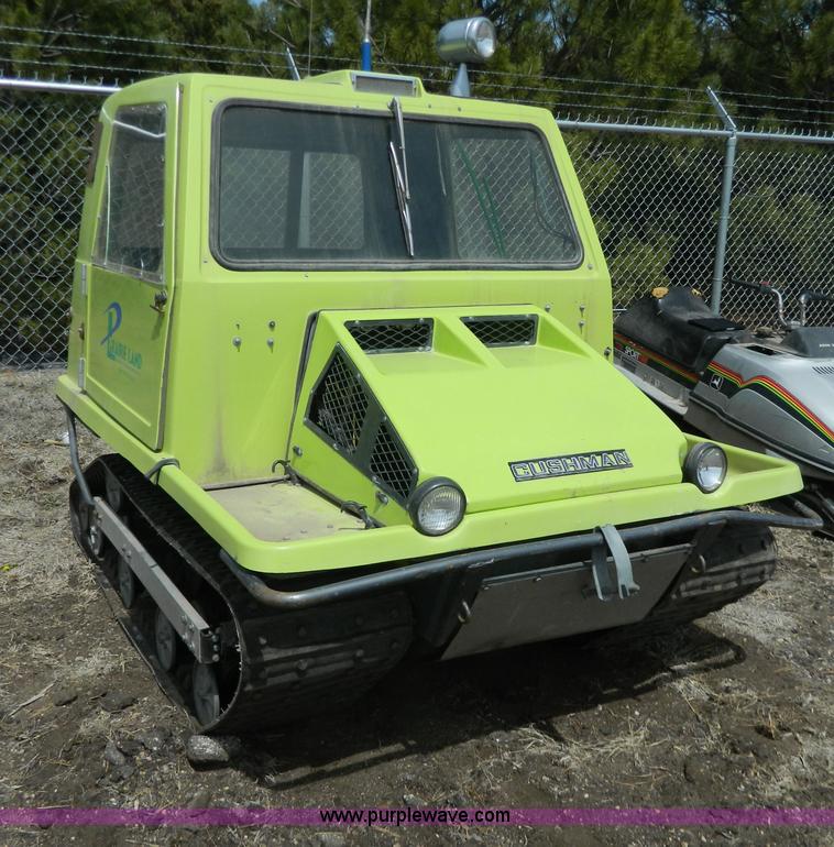 image for item Y9290 1974 Cushman Trackster utility vehicle