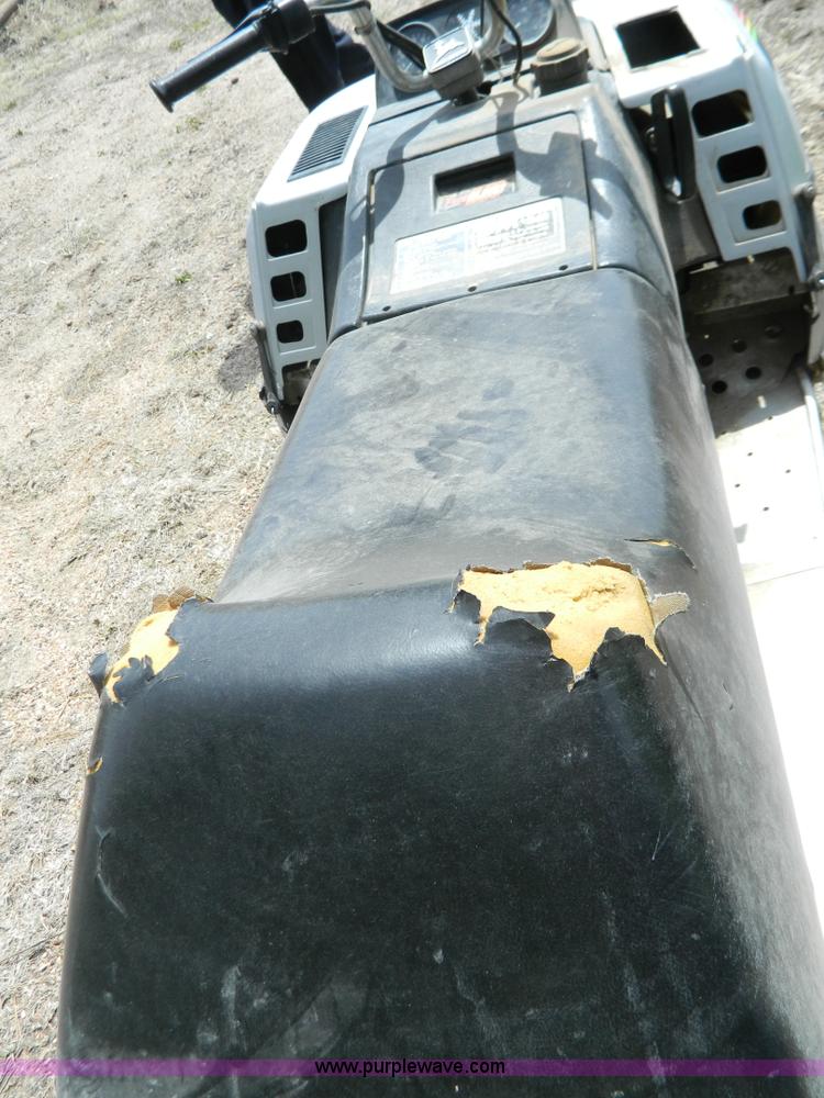 image for item Y9291 1979 John Deere Sport Fire snowmobile