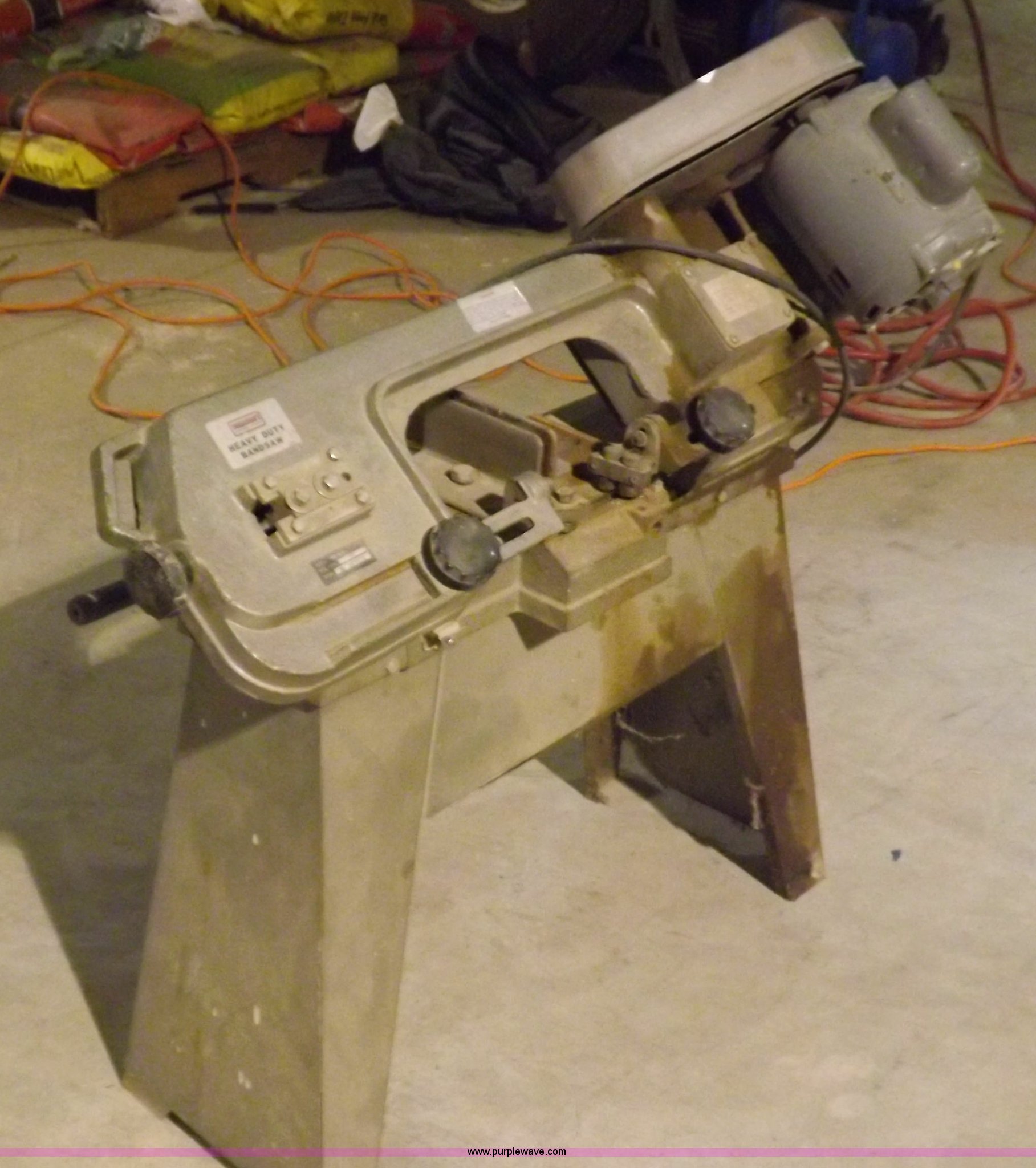 Duracraft bandsaw in Dodge City, KS Item H7212 sold Purple Wave