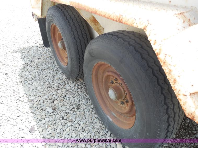 image for item AD9385 1997 Brinks pole trailer