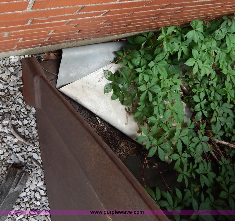 image for item AE9933 92" loader bucket