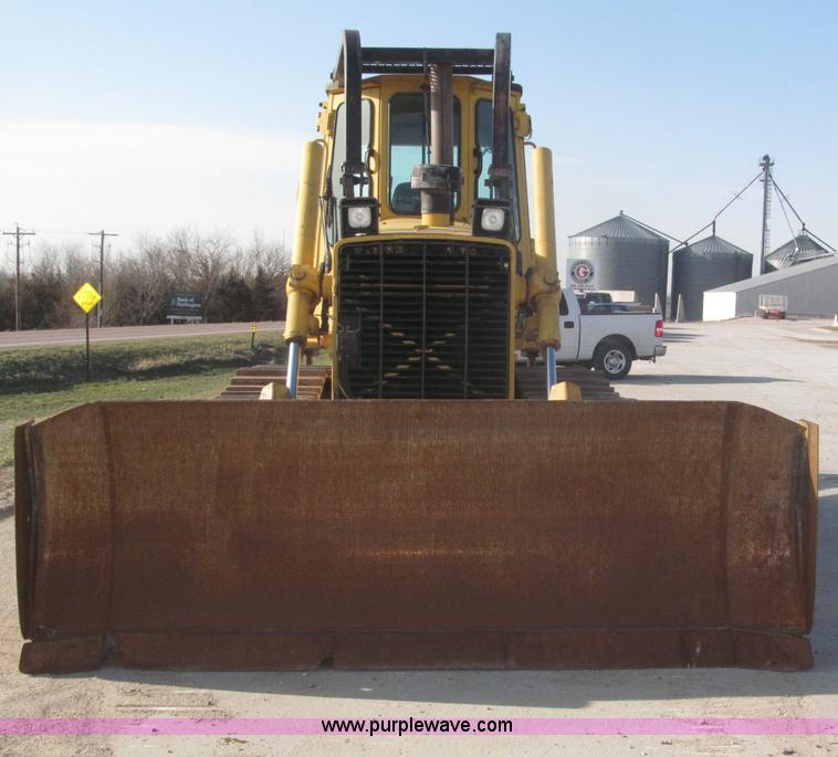 image for item B5479 1995 John Deere 850C dozer