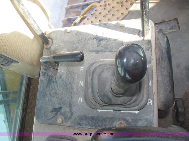 image for item B5479 1995 John Deere 850C dozer