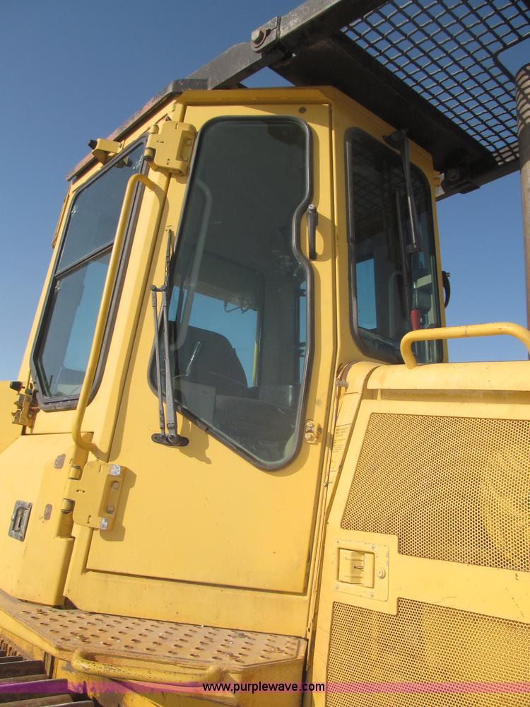 image for item B5479 1995 John Deere 850C dozer