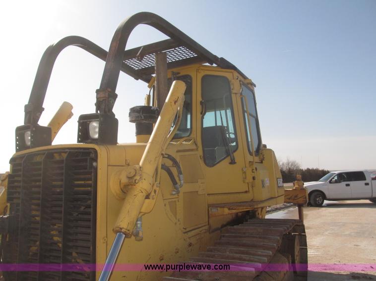 image for item B5479 1995 John Deere 850C dozer