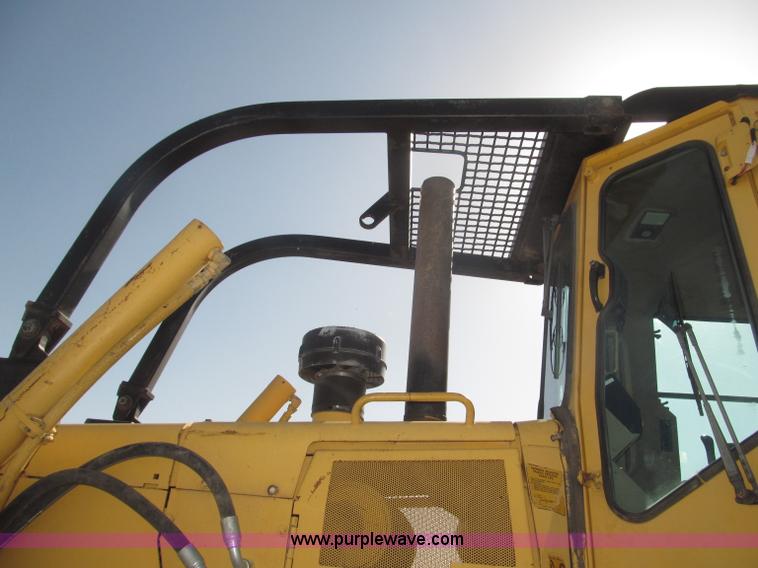 image for item B5479 1995 John Deere 850C dozer