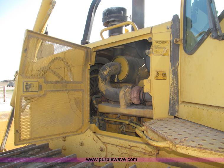 image for item B5479 1995 John Deere 850C dozer