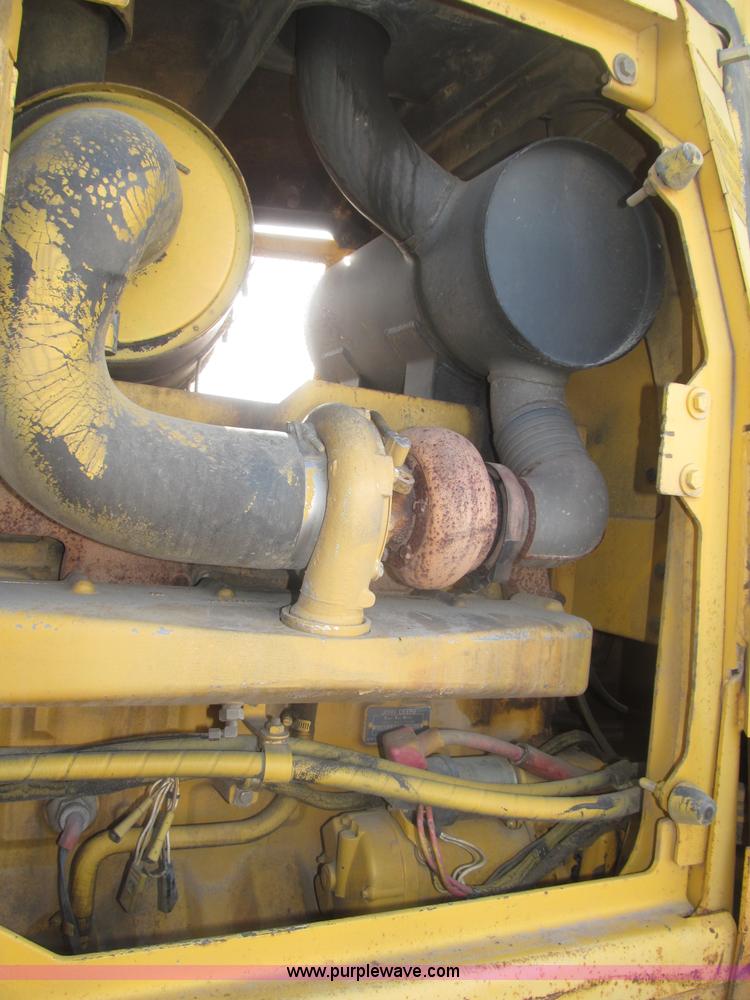 image for item B5479 1995 John Deere 850C dozer