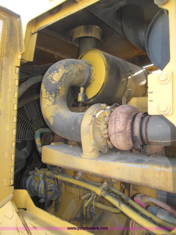 image for item B5479 1995 John Deere 850C dozer