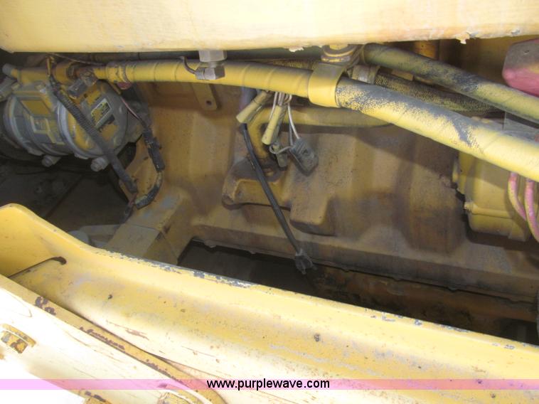 image for item B5479 1995 John Deere 850C dozer