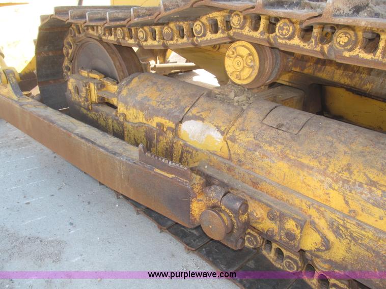 image for item B5479 1995 John Deere 850C dozer