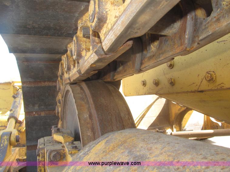 image for item B5479 1995 John Deere 850C dozer