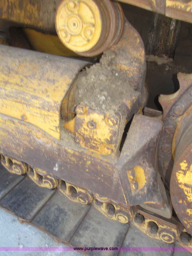 image for item B5479 1995 John Deere 850C dozer