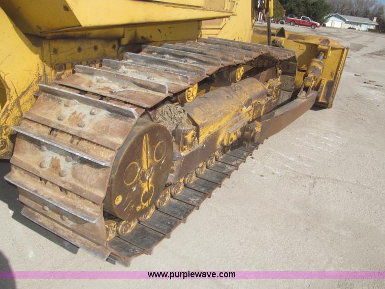 image for item B5479 1995 John Deere 850C dozer
