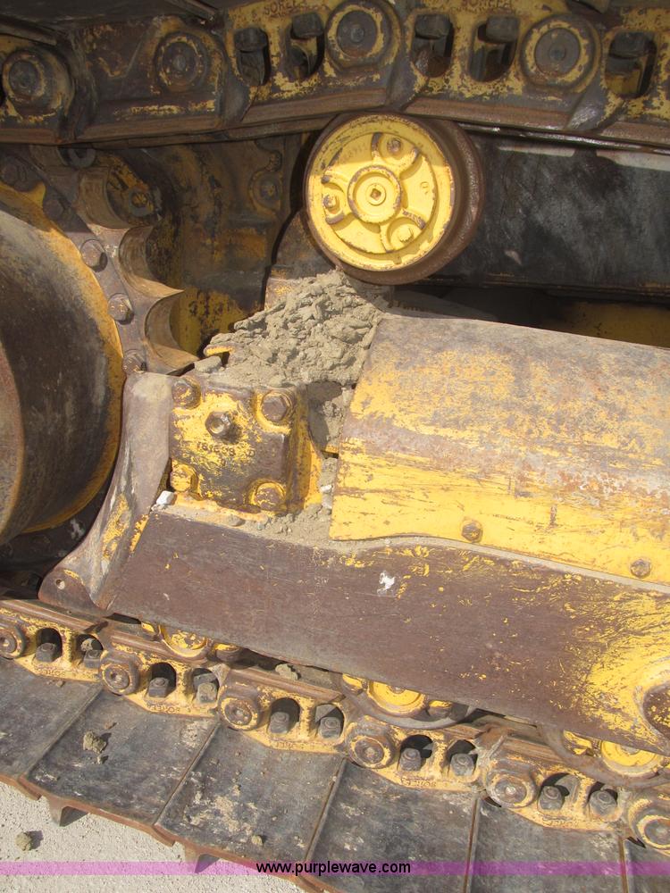 image for item B5479 1995 John Deere 850C dozer