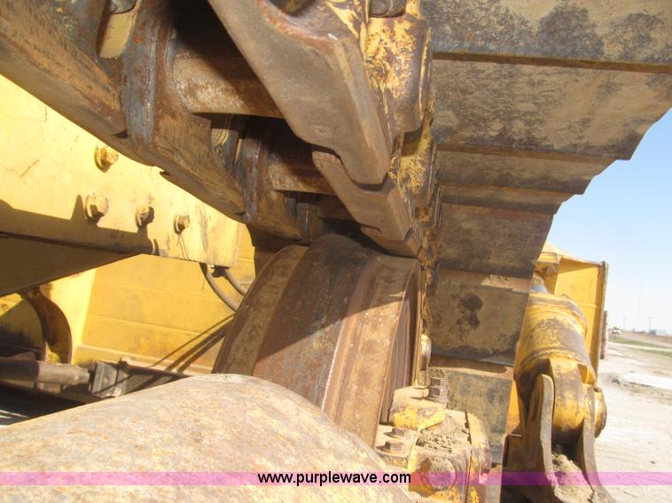 image for item B5479 1995 John Deere 850C dozer