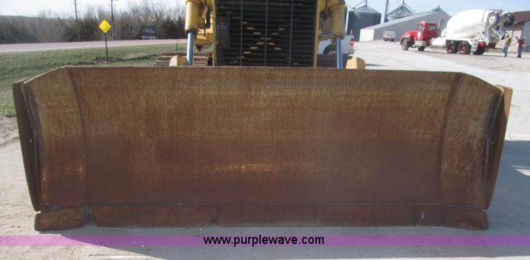 image for item B5479 1995 John Deere 850C dozer