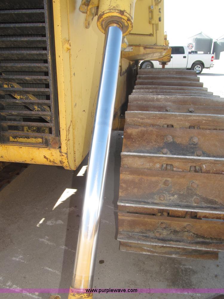 image for item B5479 1995 John Deere 850C dozer