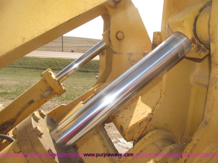 image for item B5479 1995 John Deere 850C dozer