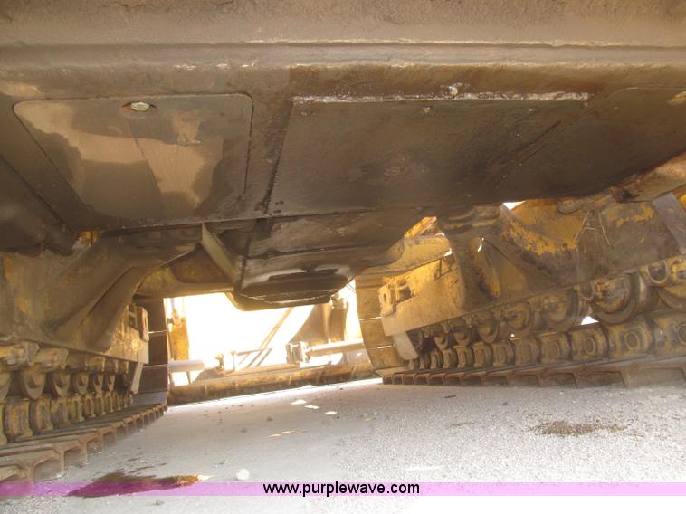 image for item B5479 1995 John Deere 850C dozer