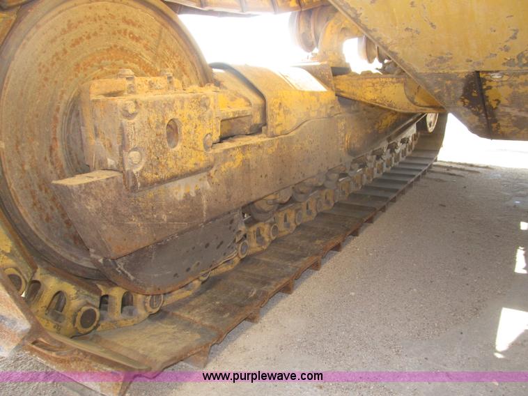 image for item B5479 1995 John Deere 850C dozer