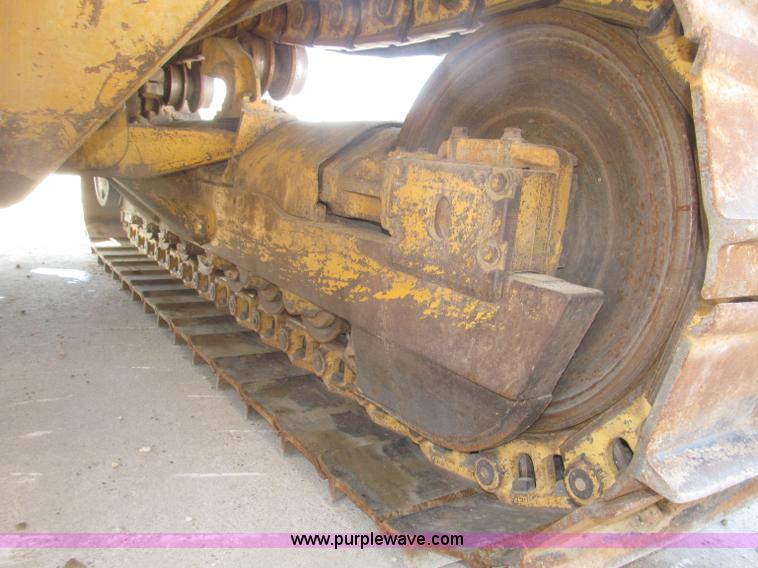 image for item B5479 1995 John Deere 850C dozer