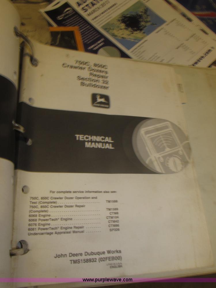 image for item B5479 1995 John Deere 850C dozer