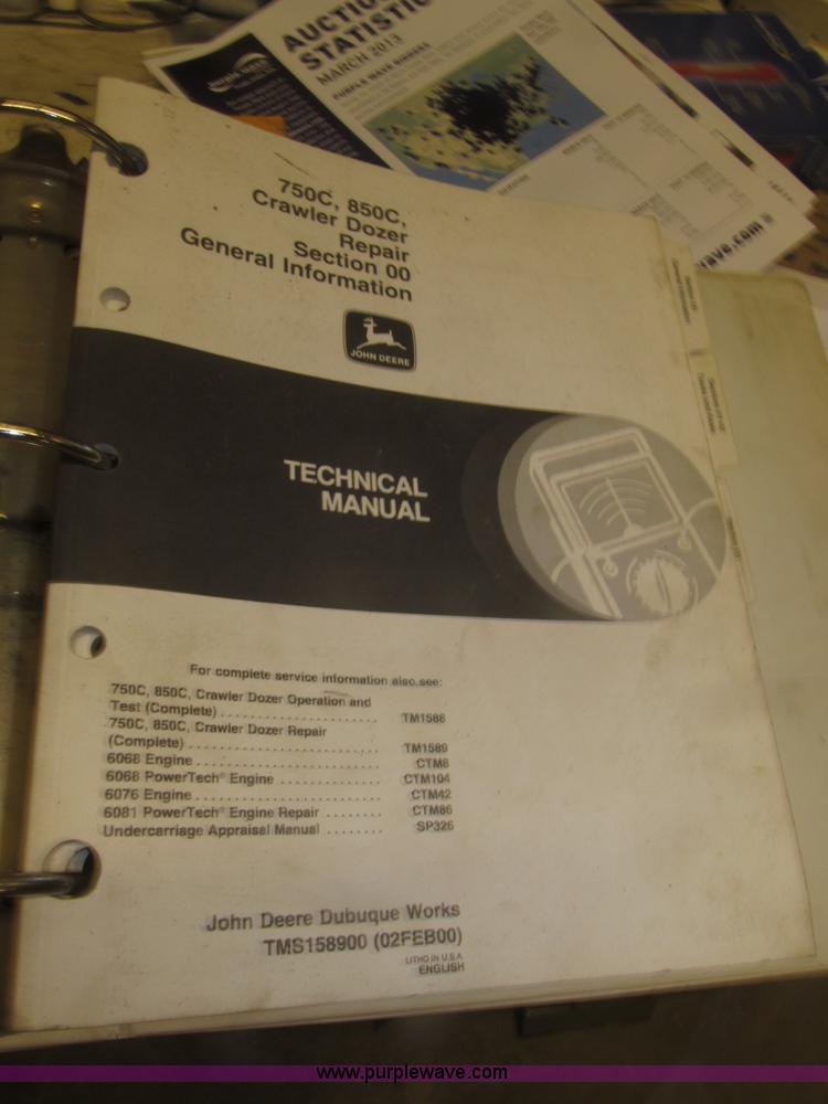 image for item B5479 1995 John Deere 850C dozer