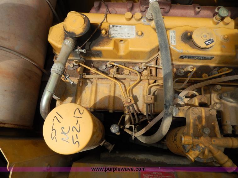 image for item D8166 2004 Caterpillar 320CL excavator