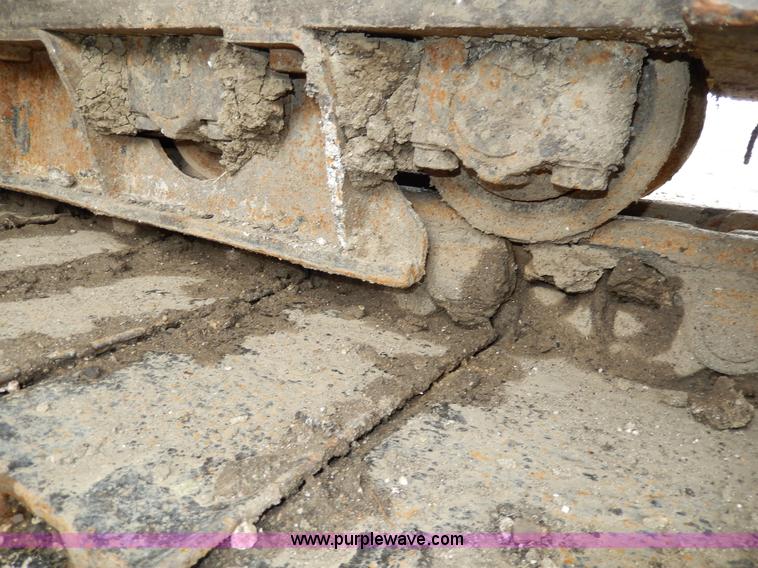 image for item D8166 2004 Caterpillar 320CL excavator